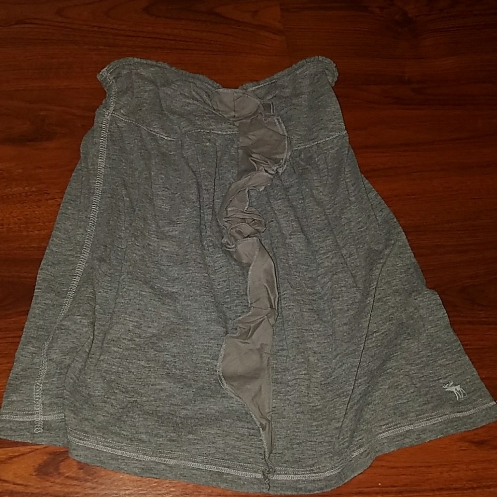 Abercrombie and Fitch strapless flowy top